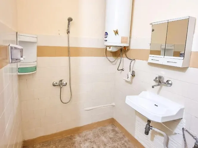 Студио Апартамент Троян Hotel *